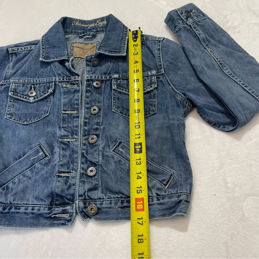 AMERICAN EAGLE WOMENS SIZE S DENIM JACKET